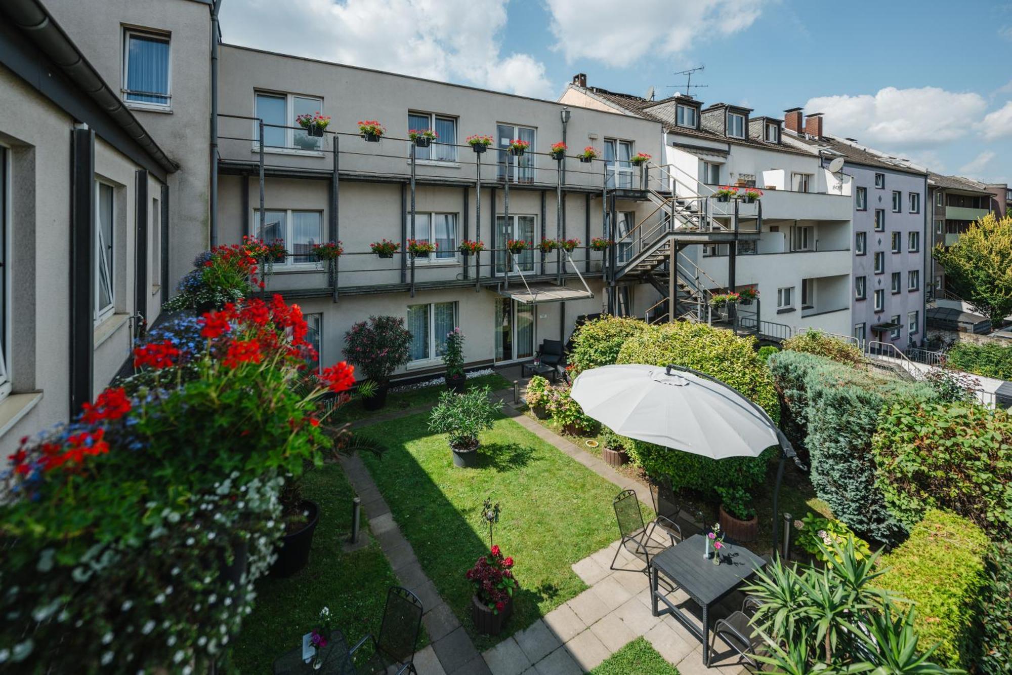 Hotel Mirage Duisburg Exterior foto